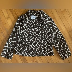 😍CHAUS ZIPPERED FASHION JACKET ‼️